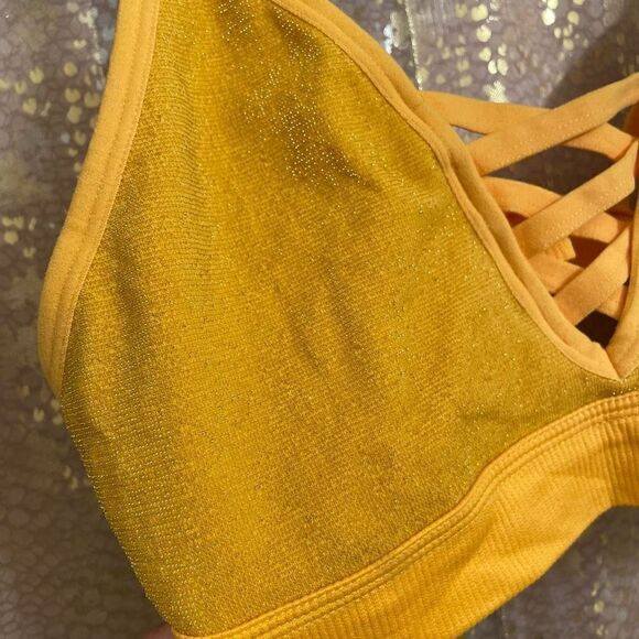 PINK Victorias Secret Golden Yellow Weekender Seamless Shine Strappy Bralette, M - Picture 3 of 7